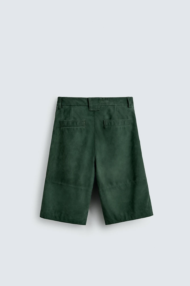 RELAXED FIT SUEDE LEATHER SHORTS