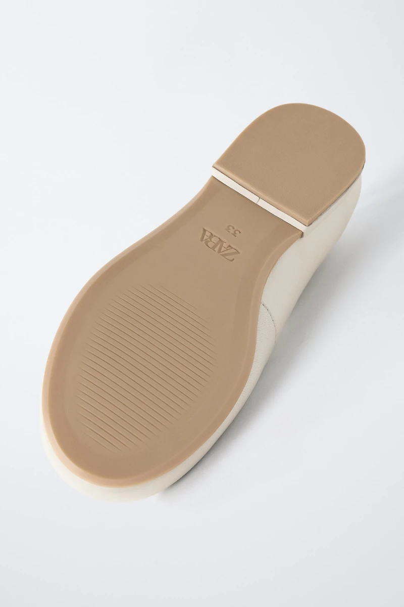 LEATHER SHOES