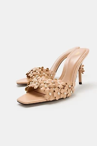 FLORAL APPLIQUE HEELED SANDALS