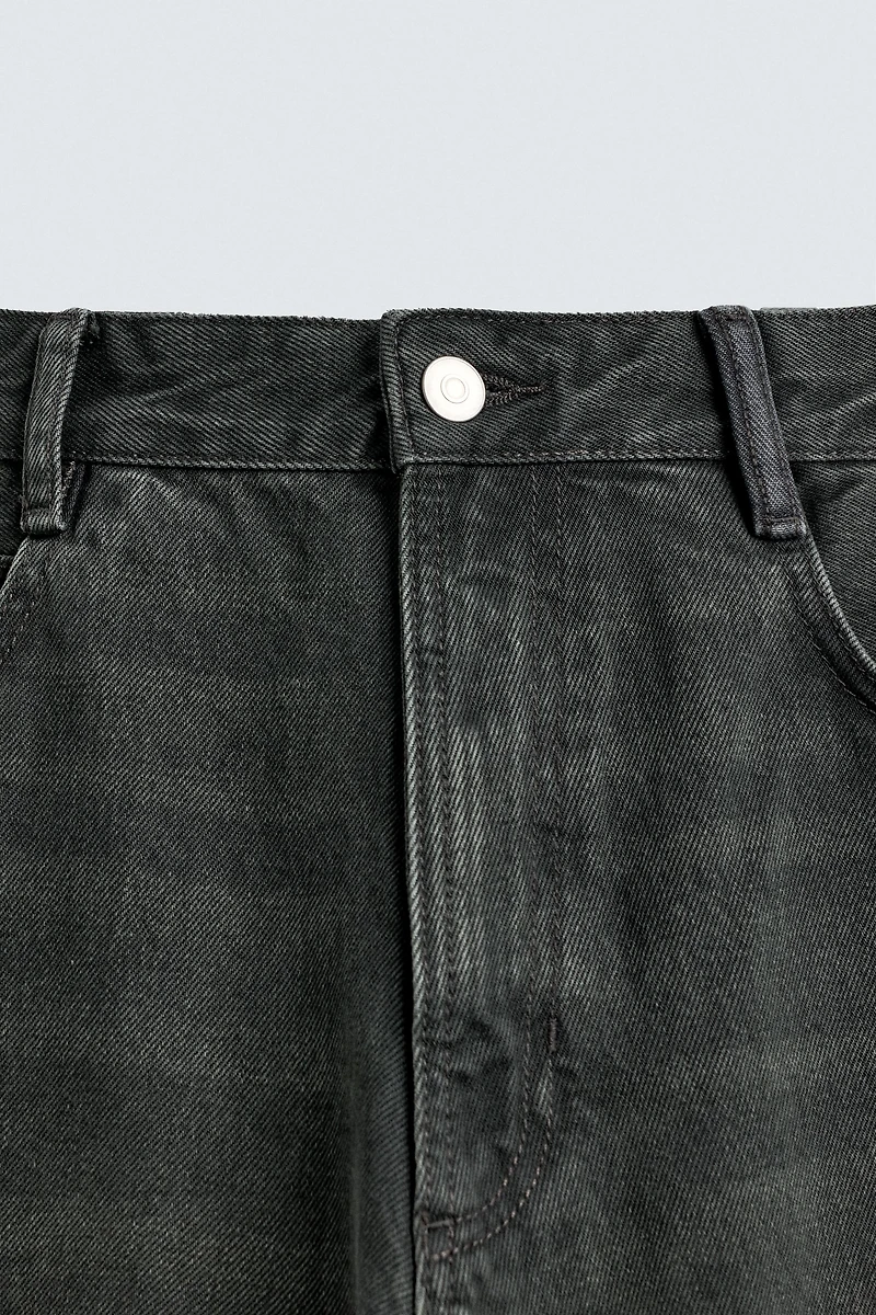 BAGGY FIT JEANS WITH TWISTED SEAM