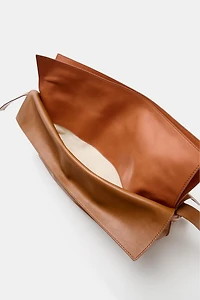 LEATHER FLAP CLUTCH