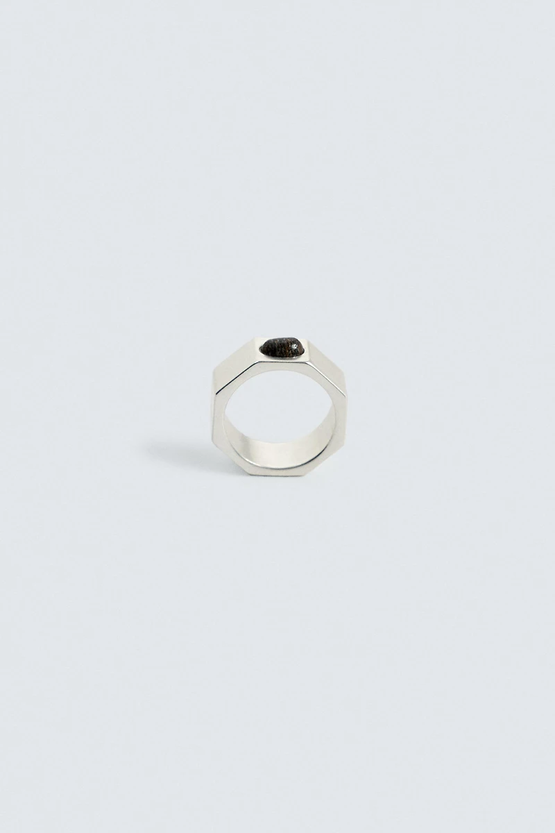 GEOMETRIC STONE RING