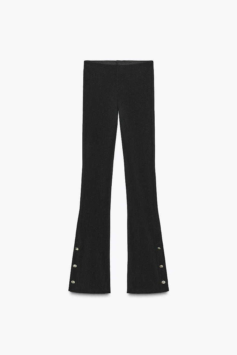 FLARE LEGGINGS WITH BOTTOM BUTTONS
