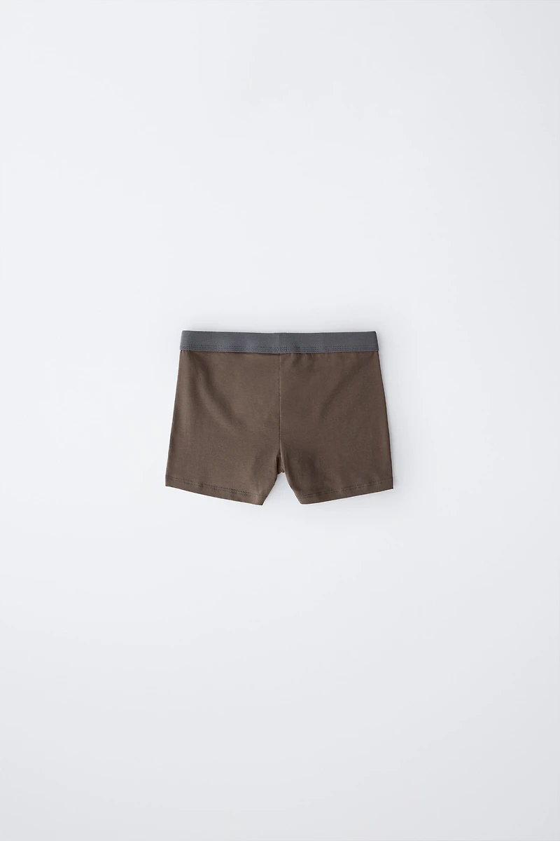 AGES 6-14 / THREE-PACK OF LABEL BOXERS