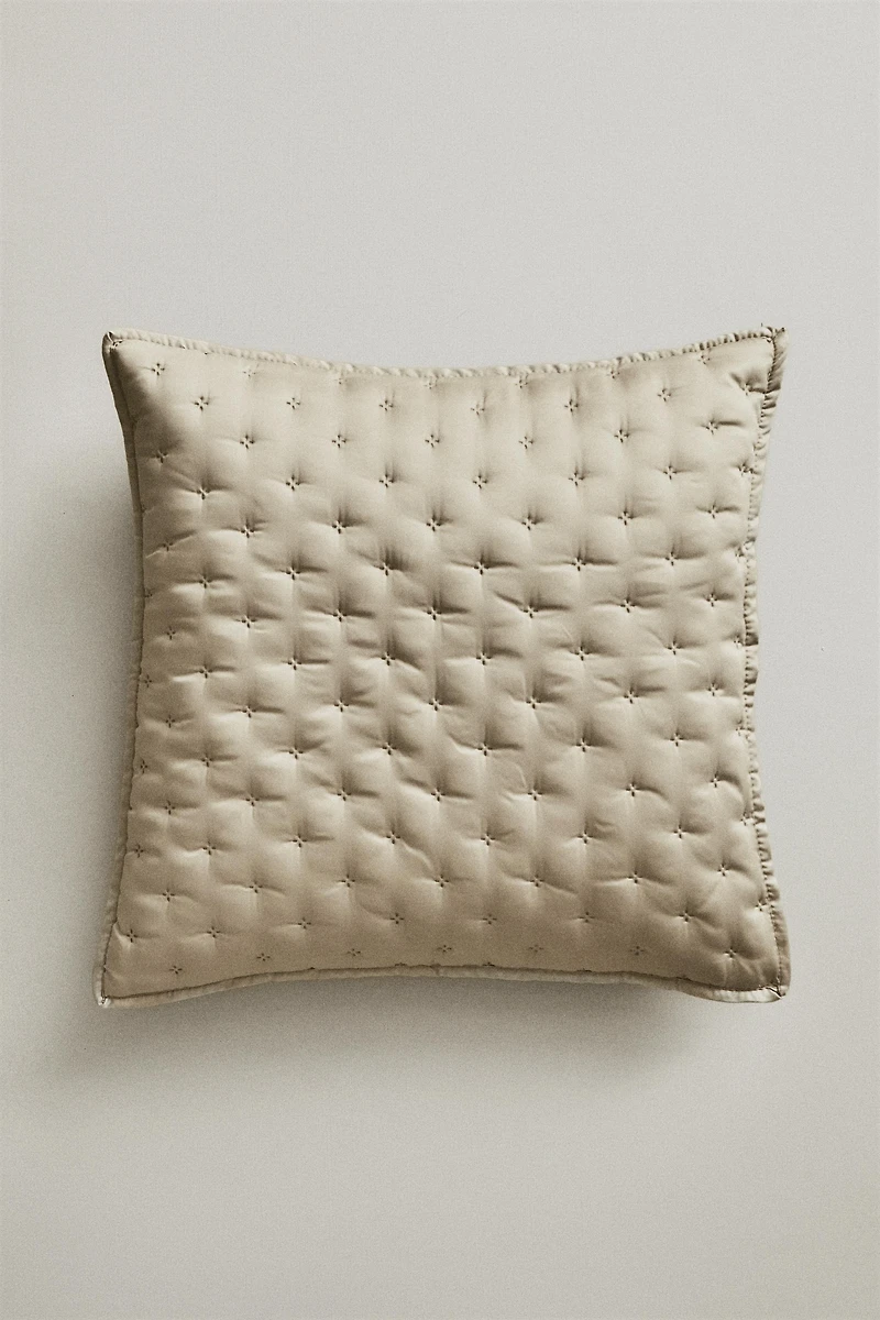 PLAIN SATEEN PILLOW SHAM FOR QUILT WITH KNOTS