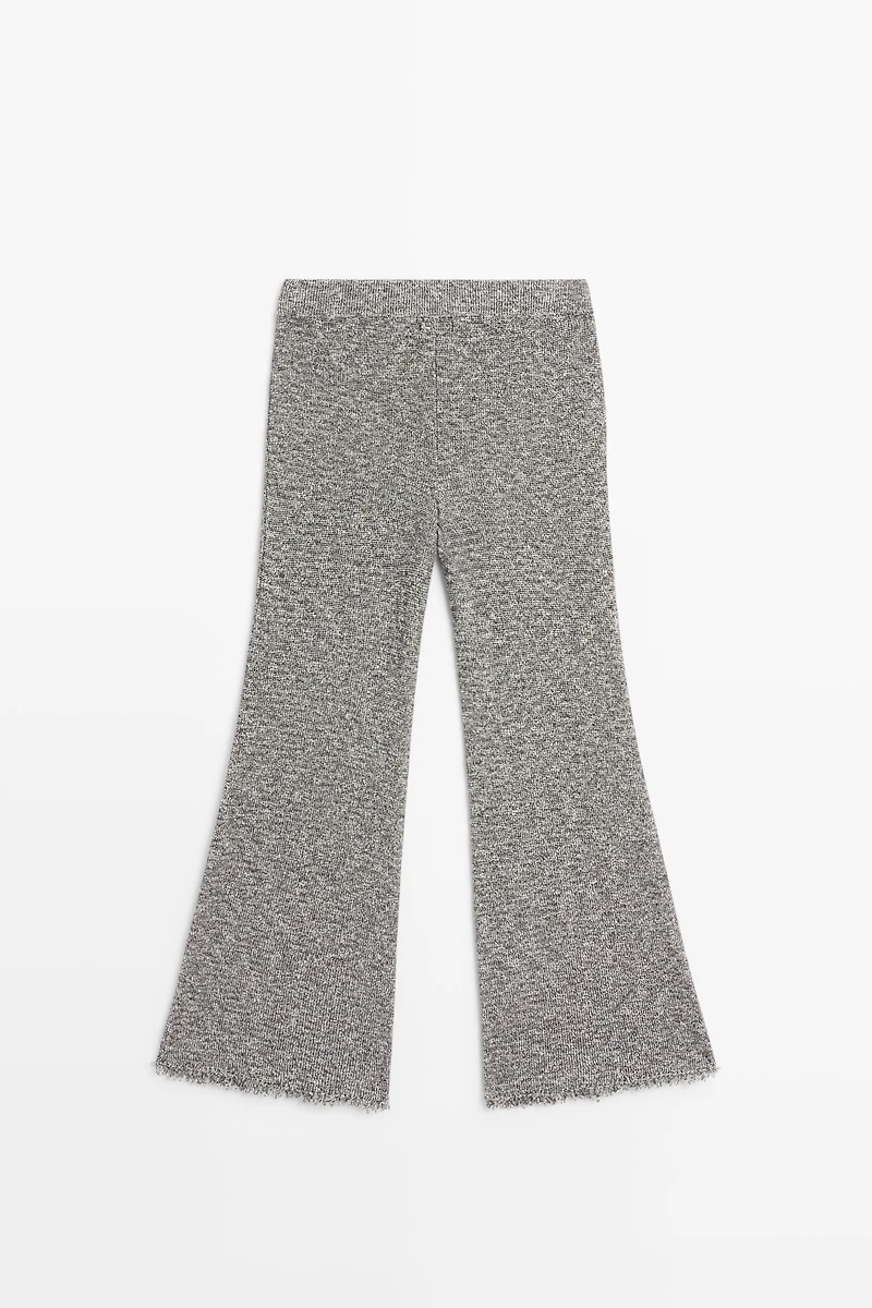 Flowing speckled pants for a total look