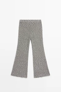 Flowing speckled pants for a total look