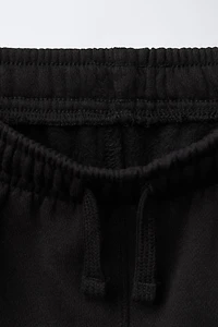 PANTALON DE JOGGING AVEC ÉTIQUETTE