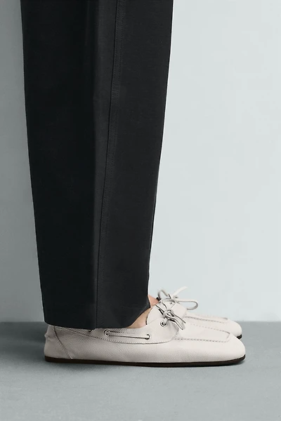 CHAUSSURES BATEAU EN CUIR
