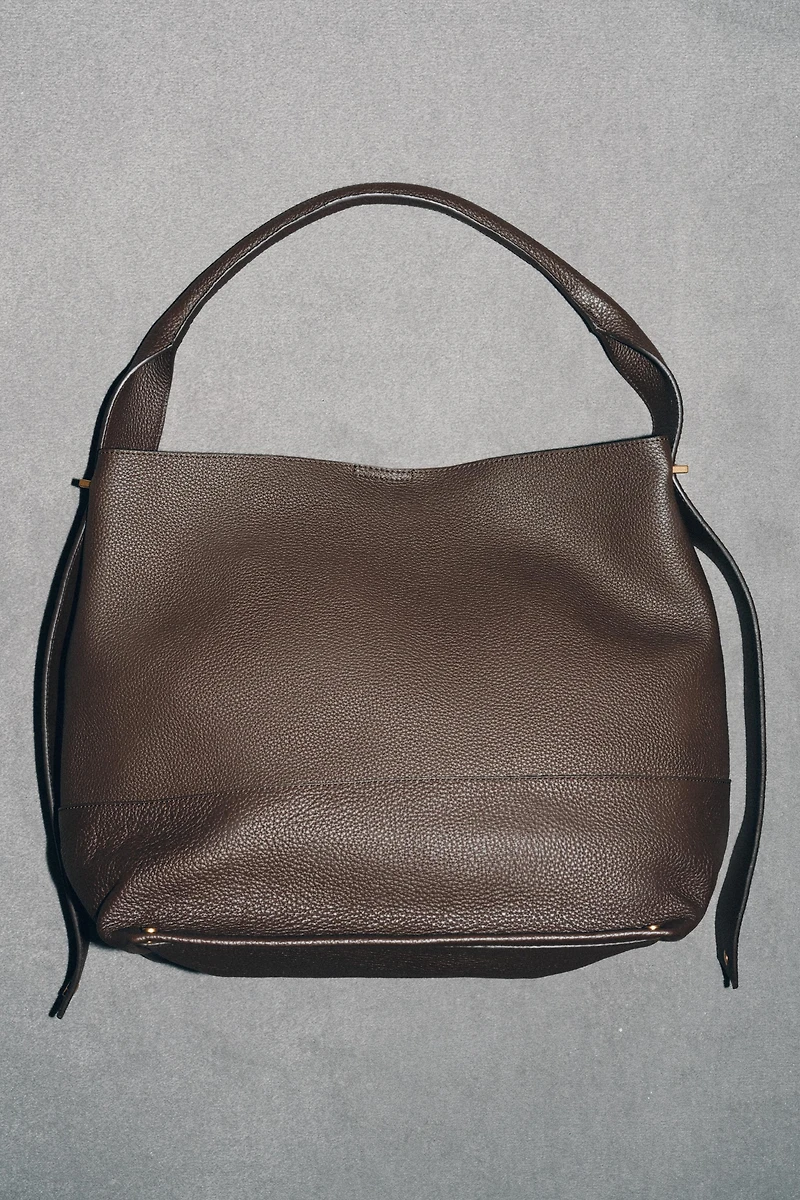 MAXI SAC SEAU EN CUIR