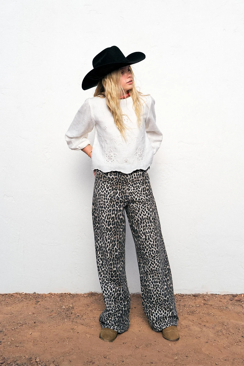 EMBROIDERED ROMANTIC SHIRT