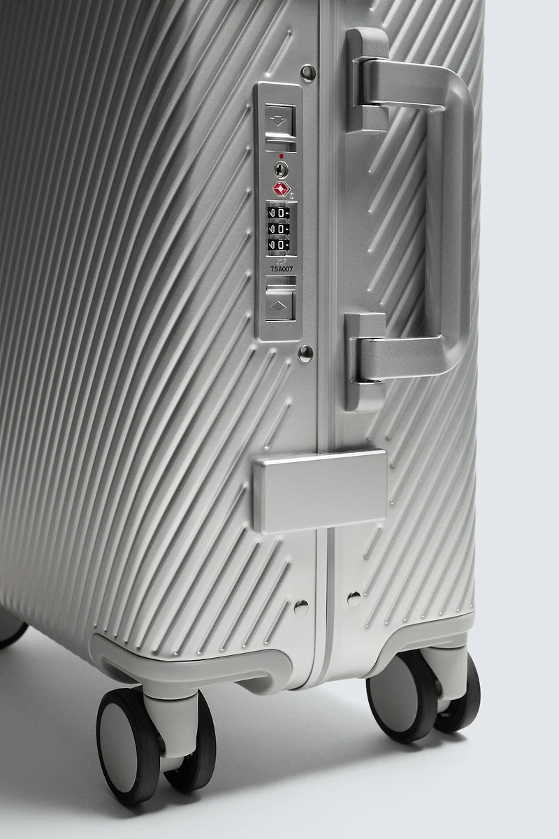 ALUMINUM CABIN SUITCASE