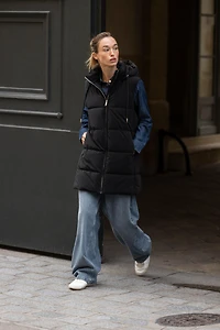 GILET LONG MATELASSÉ À CAPUCHE