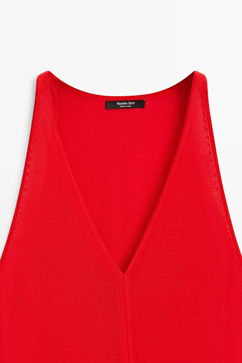 V-neck knit midi dress