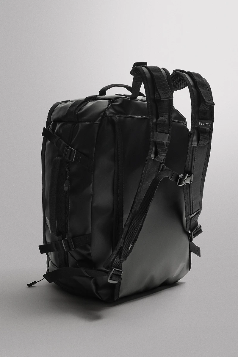 MULTI-FUNCTIONAL 35L SPORTS BAG