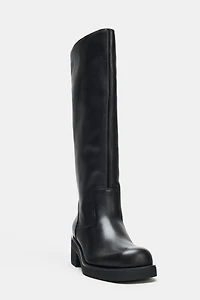 LOW HEEL WATER REPELLENT LEATHER BOOTS