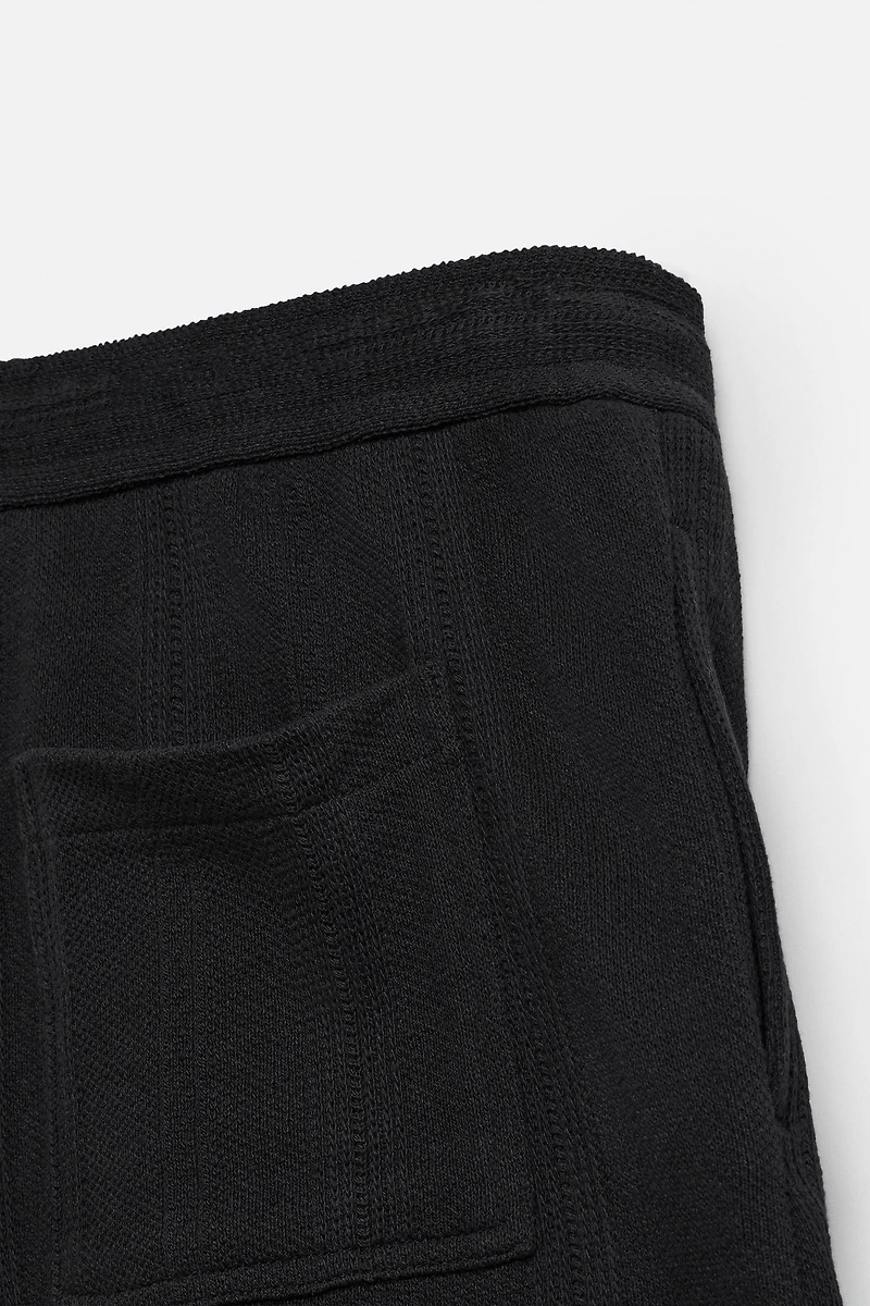 JACQUARD TEXTURED SHORTS