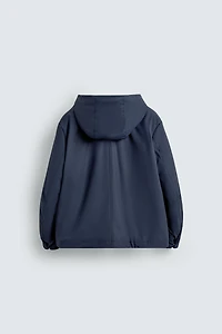 PARKA EFFET GOMME AVEC CAPUCHE