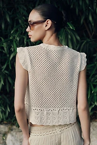 OPEN-KNIT TOP