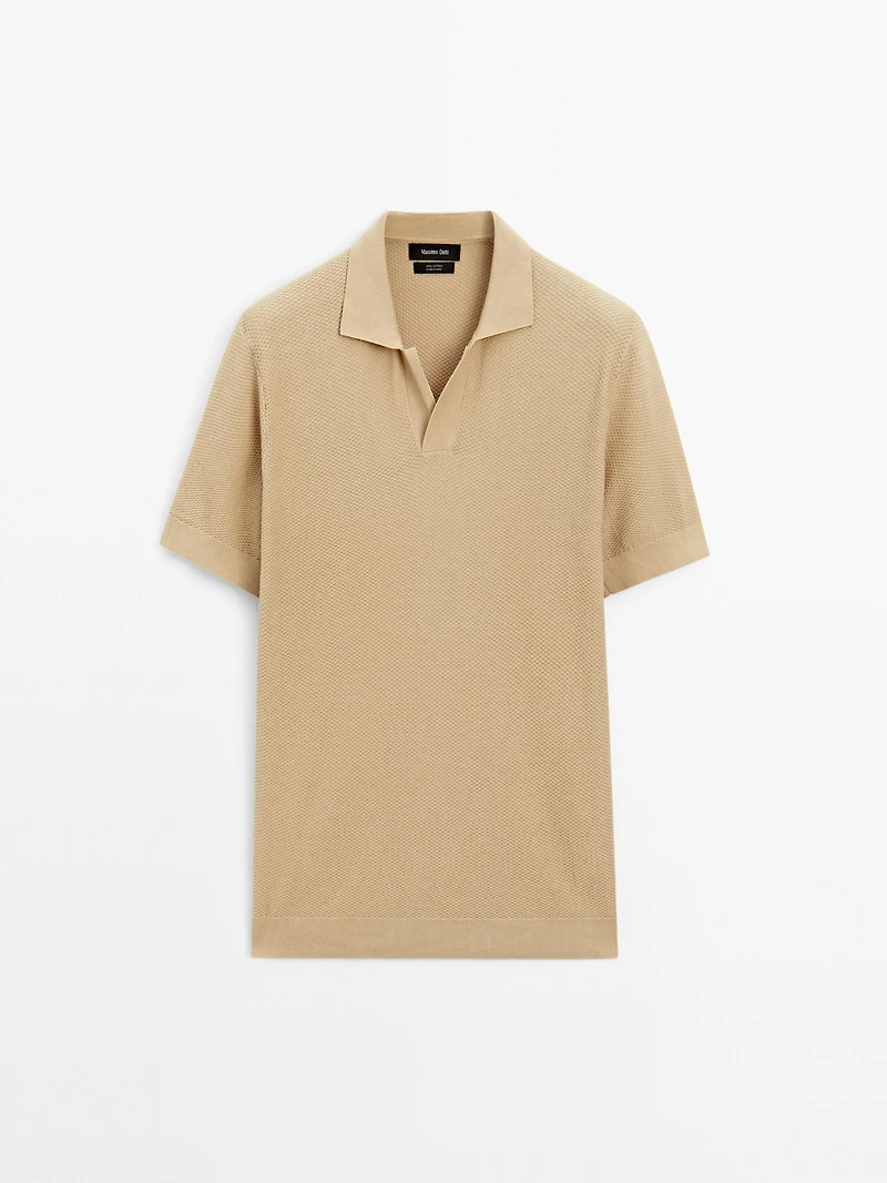 Textured knit short sleeve polo shirt