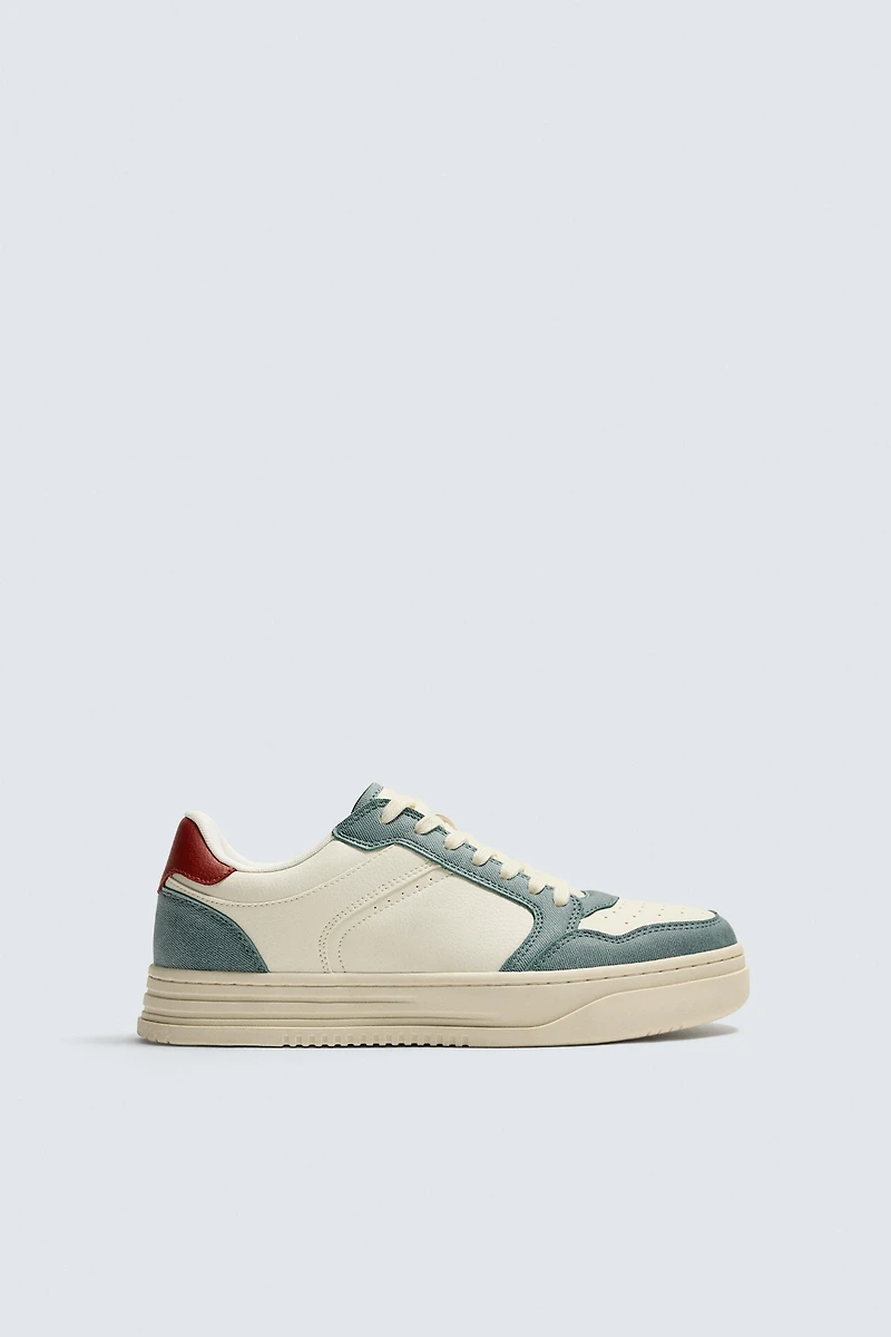 RETRO STYLE SNEAKERS
