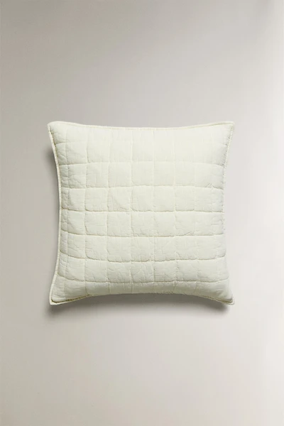 SQUARED PILLOW SHAM FOR QUILT