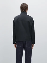 Short jacket with pocket details