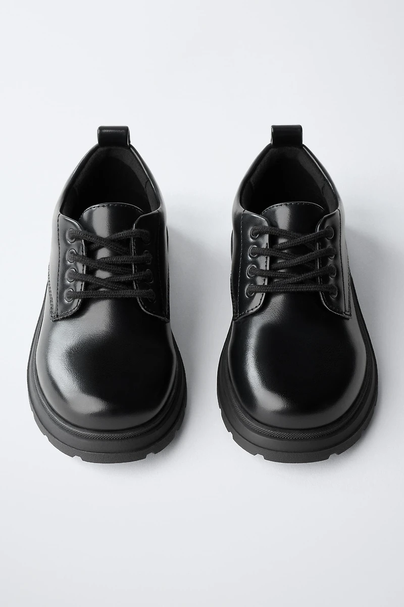 LUG SOLE OXFORD SHOES