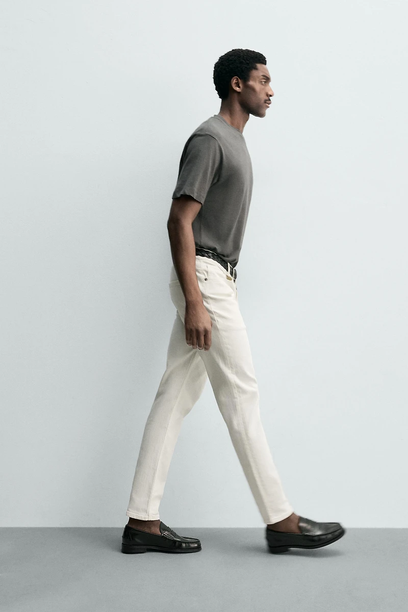JEAN SLIM FIT BASIQUE