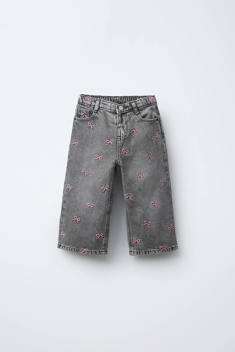 EMBROIDERED BOW CULOTTE JEANS