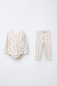 HEART PRINT BODYSUIT AND LEGGINGS SET