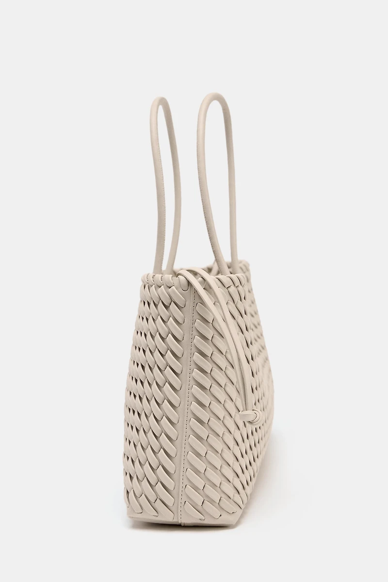 ELONGATED WOVEN SHOPPER