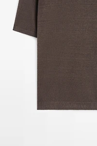 Lightweight 100% linen knit T-shirt
