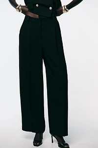 WIDE LEG PLEATED PANTS