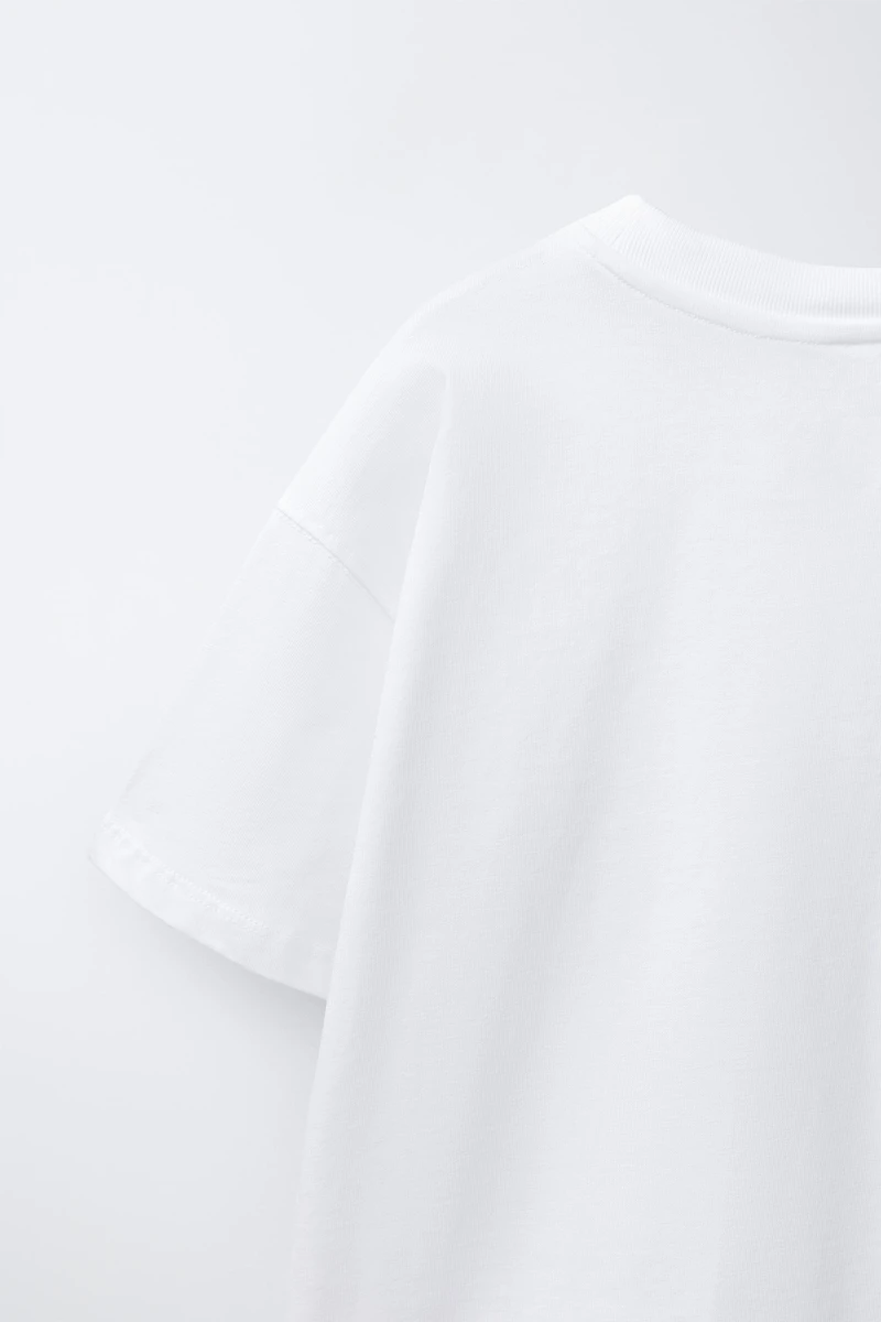 T-SHIRT ILLUSTRATION JAWS© X DYLAN´S CLUB ZARA