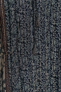 METALLIC THREAD PRINT DRESS