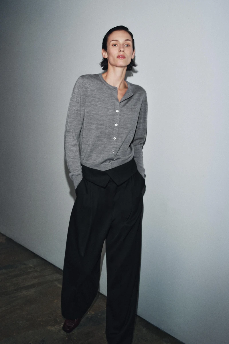 100% WOOL PLAIN KNIT JACKET