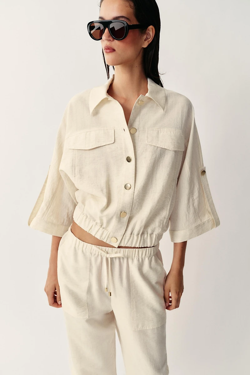 ROLL-UP SLEEVE SAFARI BLOUSE
