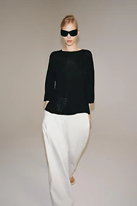 ELBOW-LENGTH SLEEVE KNIT TOP