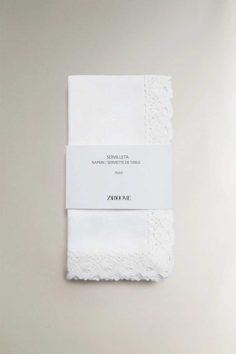 EMBROIDERED COTTON NAPKINS WITH LACE TRIM (PACK OF 2)
