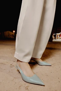 SLINGBACK HEELS