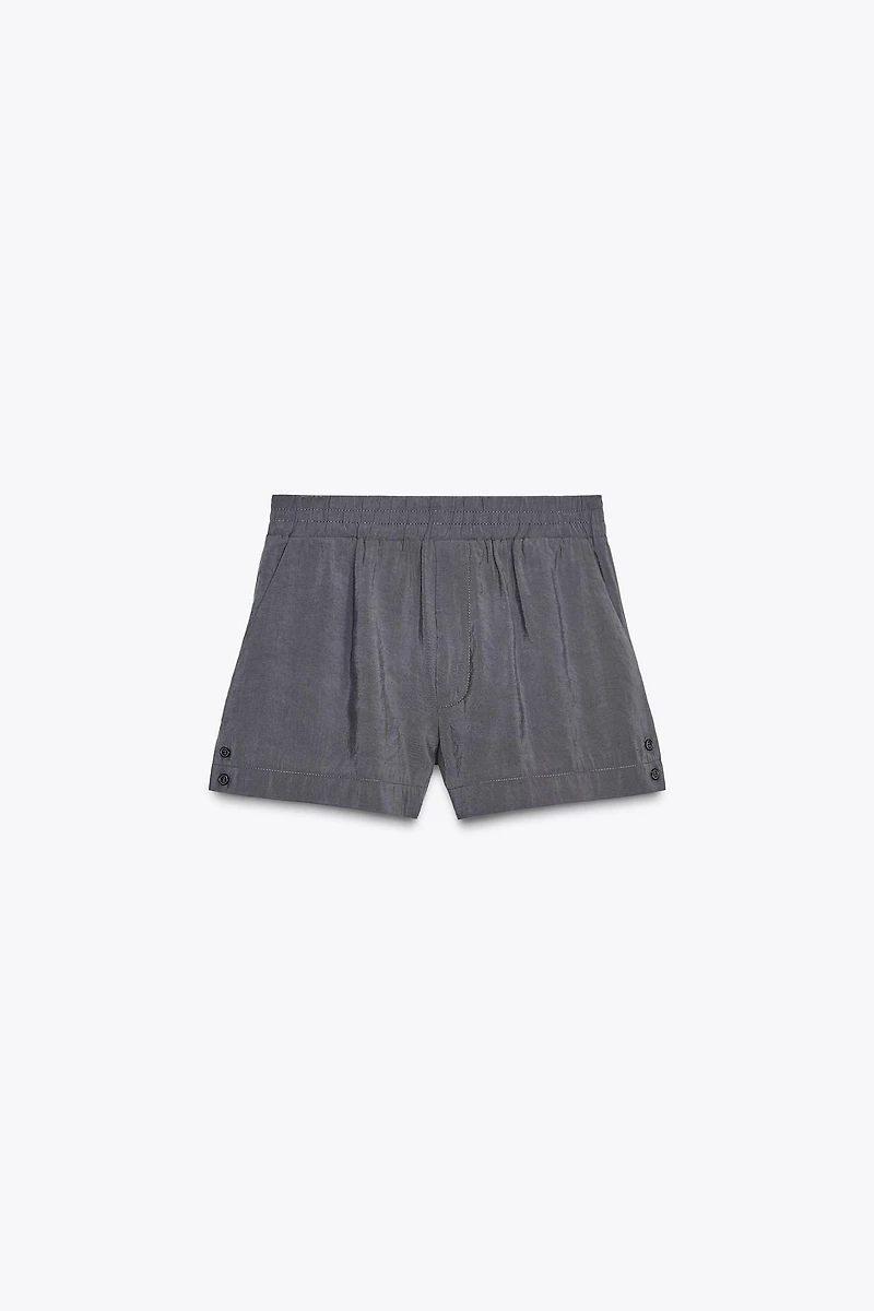 FLOWY MINI SHORTS