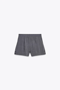 FLOWY MINI SHORTS