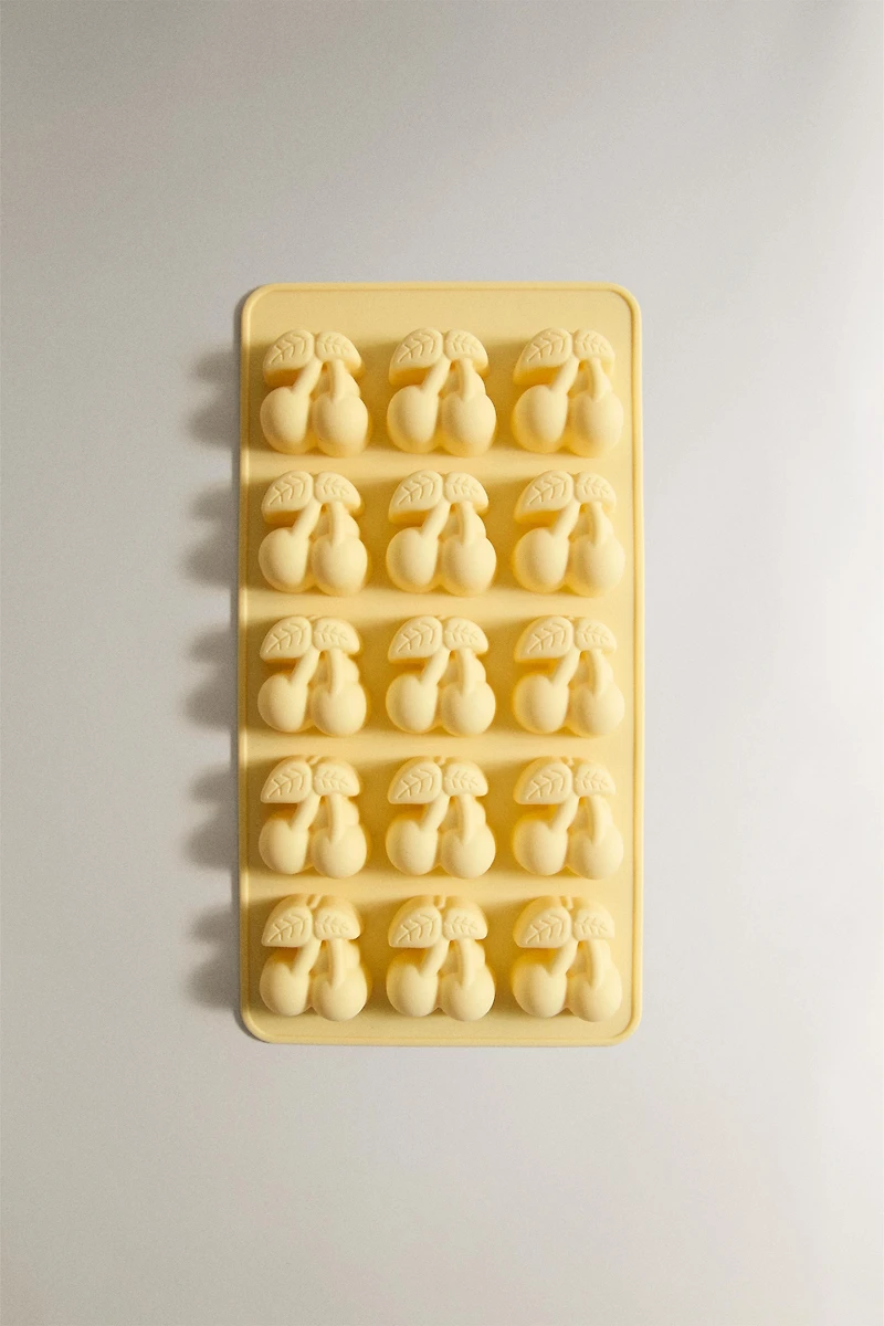 CHERRY SILICONE ICE CUBE TRAY (15 CUBES)