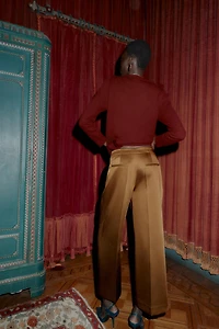 PANTALON LARGE SATINÉ