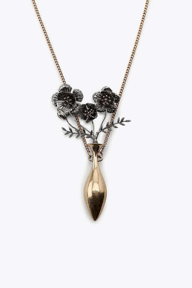 FLOWER METAL NECKLACE