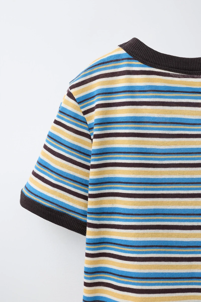 T-SHIRT À RAYURES