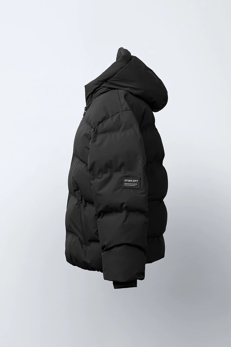 WATER REPELLENT PUFFER COAT WITH LABEL