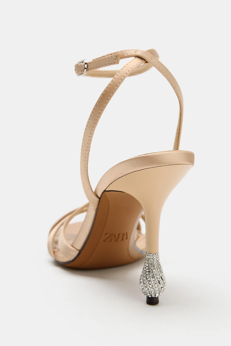 RHINESTONE APPLIQUÉ HEELED SANDALS
