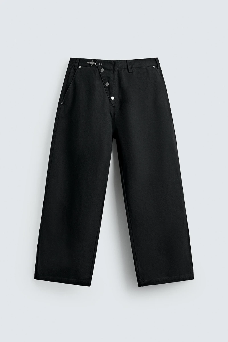 WIDE FIT PANTS WITH FIREMAN CLASP